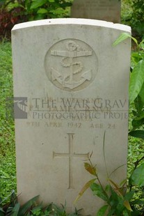 TRINCOMALEE WAR CEMETERY - JAMES, PETER LEWIS